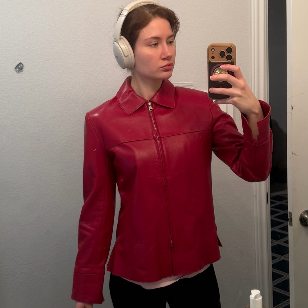 Y2K leather jacket